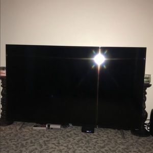55 INCH SMART TV